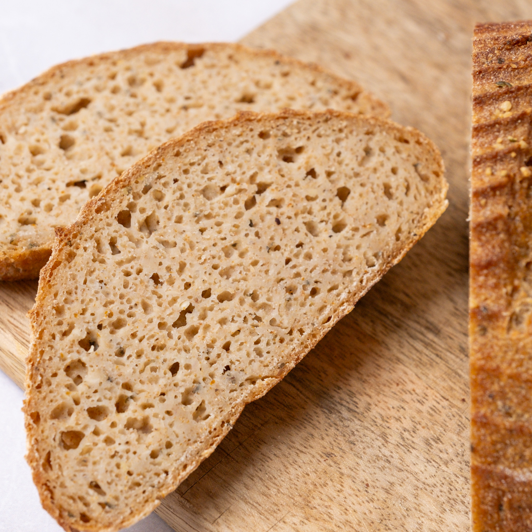 Hanf_Hafer_Brot_5 glutenfreies Bio Hafer-Hanf-Brot, glutenfreies veganes Brot, Isabella Glutenfreie Patisserie