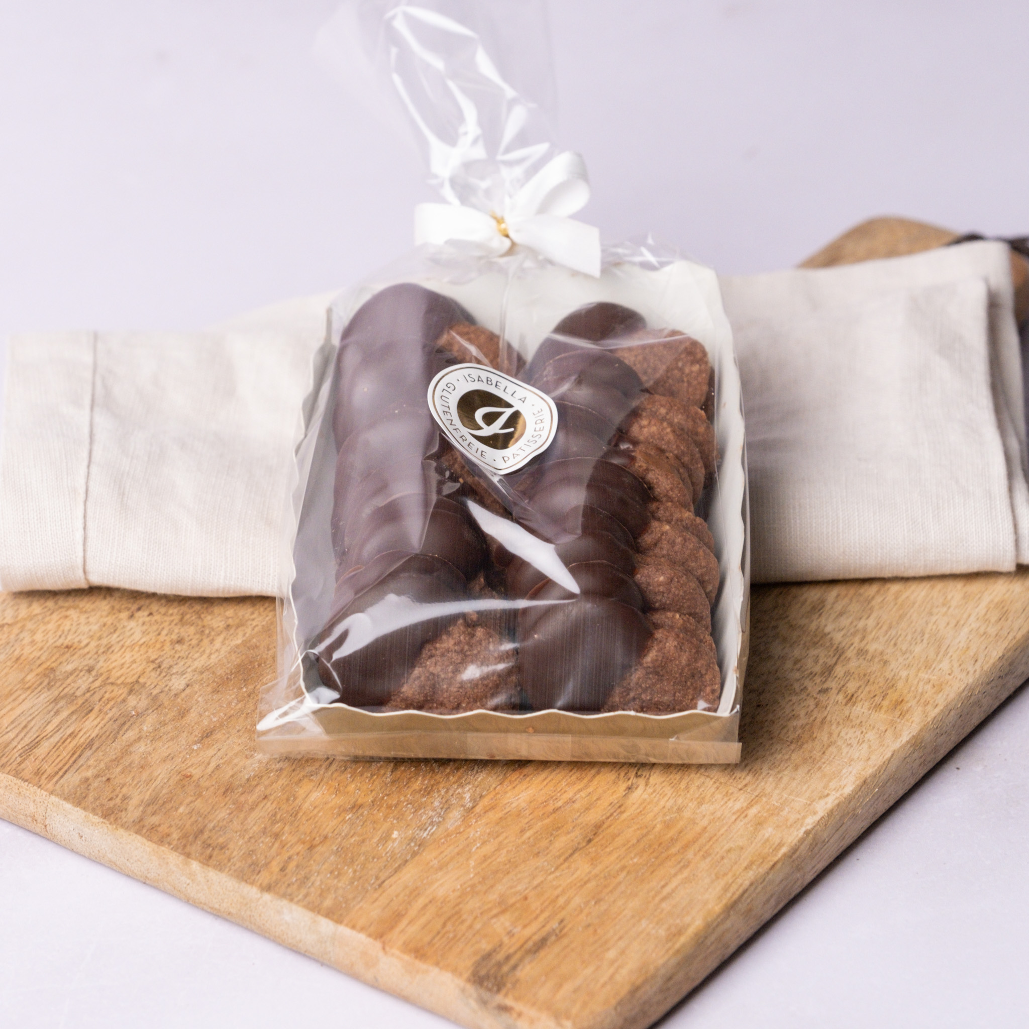 Nuss_Nougat_Herzen_3 glutenfreie-nougat-herzen-isabella-glutenfreie-patisserie