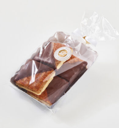 glutenfreie-nussecken-isabella-glutenfreie-patisserie