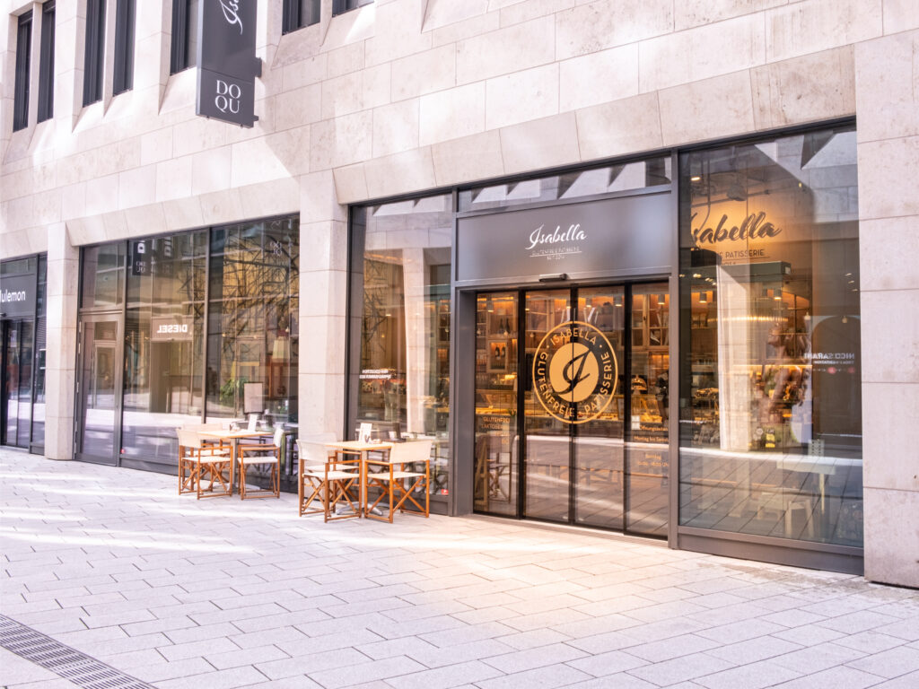 isabella-glutenfreie-patisserie-stuttgart-dorotheen-quartier-aussen-ansicht-cafe