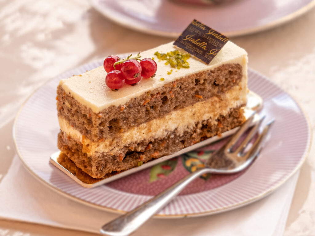 isabella-glutenfreie-patisserie-stuttgart-dorotheen-quartier-toertchen-ruebli