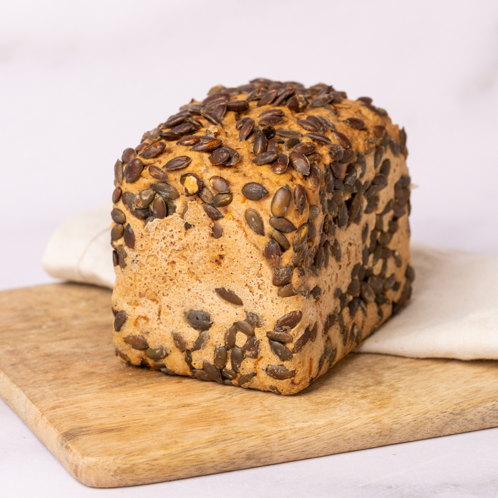 Karotten_Kürbiskern_Brot_1 glutenfreies Karotten-Kürbiskern Brot