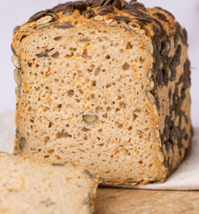 glutenfreies Karotten-Kürbiskern Brot